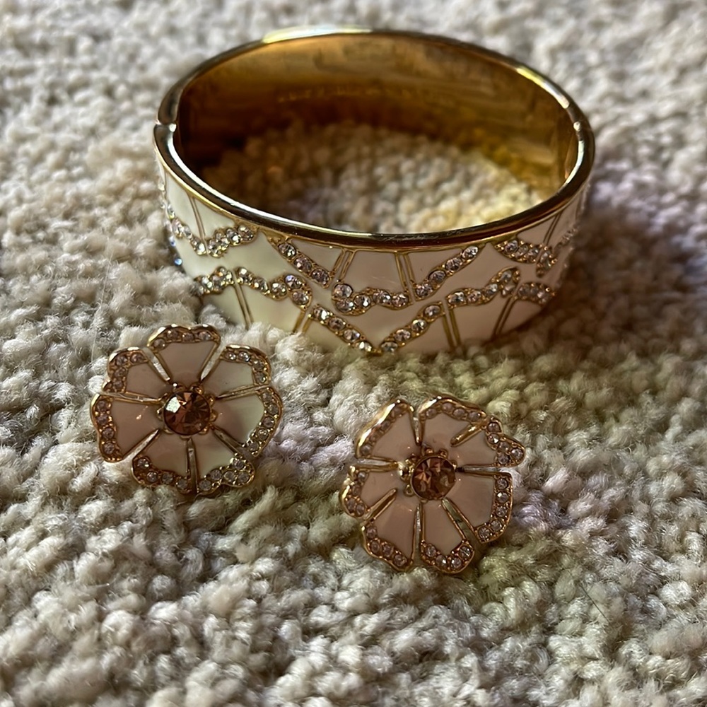 Floral Kate Spade bracelet